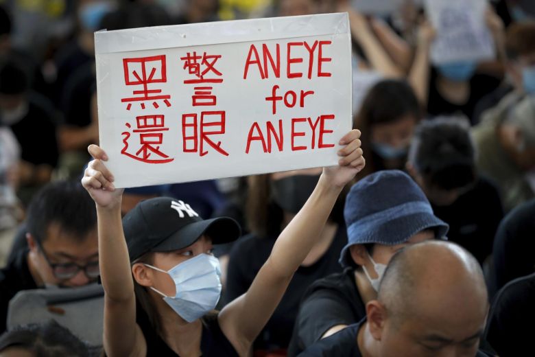 Hong Kong Protest Leader Hopes to Incite Run on Chinese Banks
