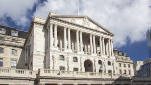 UK Mulls Over Negative Interest Rates, US to Keep Near Zero Rates for Years