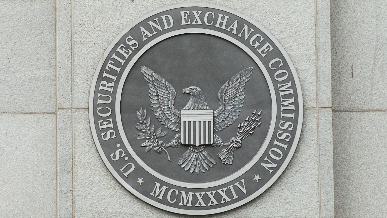 SEC Commissioner Says Bitcoin ETF Approval Long Overdue